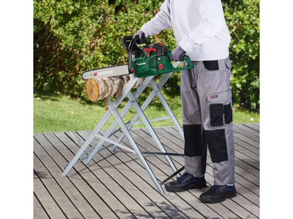 Petrol chainsaw