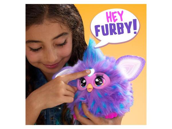 Interaktivní hračka Furby