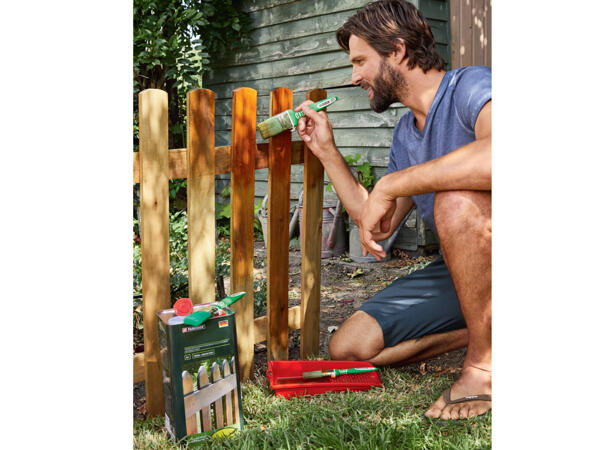 Fence & Outdoor Wood Stain