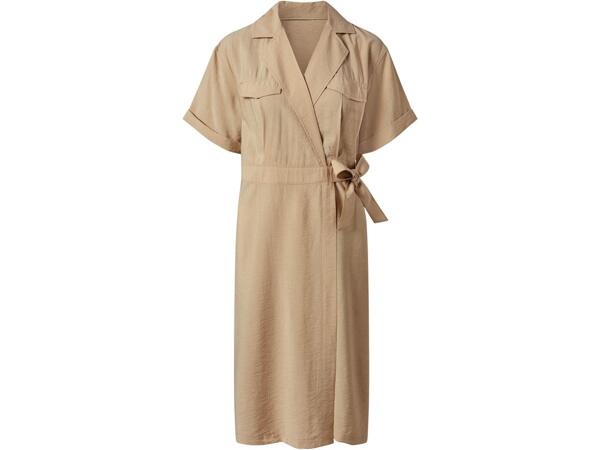 Ladies' dress