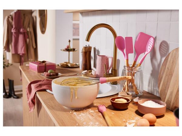 Kitchen Utensil "Emily in Paris"