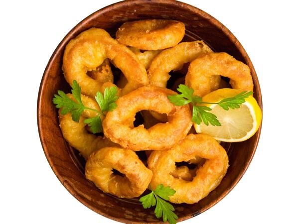 Tintenfischringe im Backteig