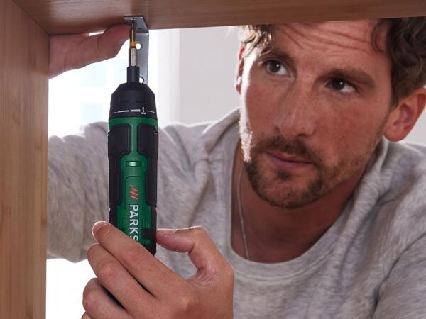 4V Cordless Rod Screwdriver