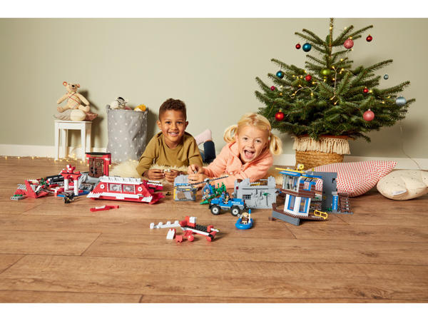 Assorted Building Block Play Sets