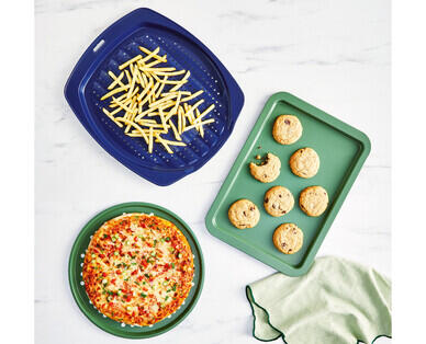Non-Stick Pizza, Chip or Baking Trays