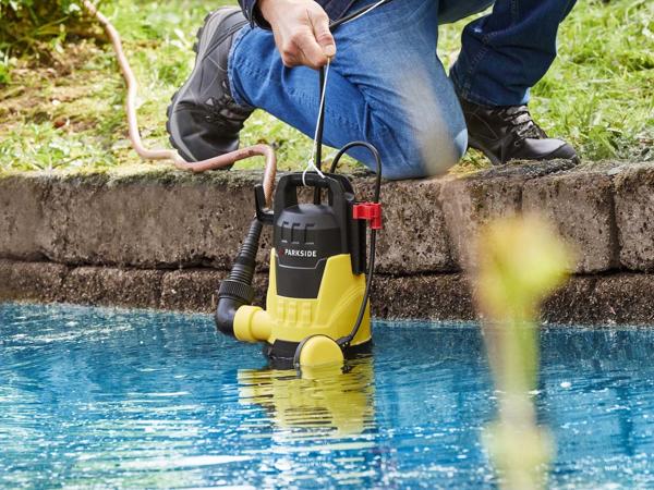 Submersible Water Pump