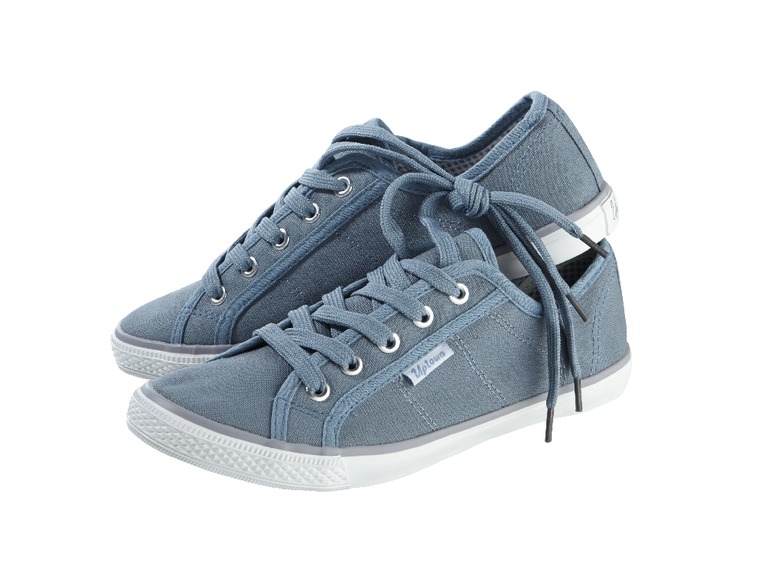 Ladies' Canvas Shoes