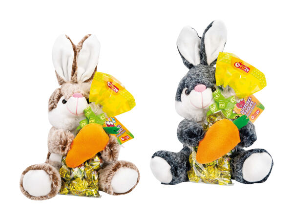 Lapin en tissu avec carotte