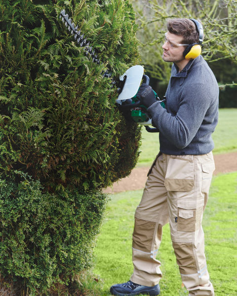 Gardenline 25cc Petrol Hedge Trimmer