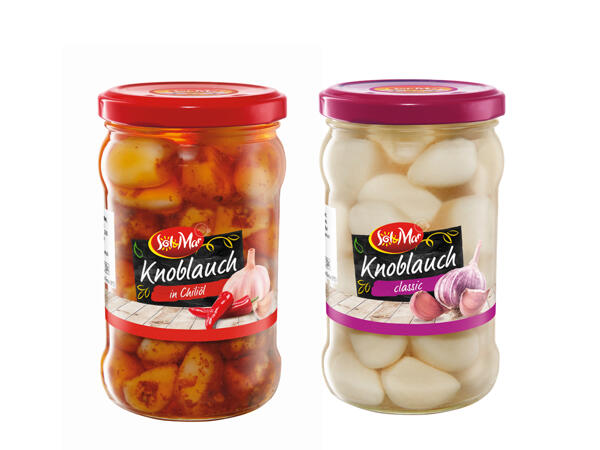 Eingelegte Knoblauchzehen