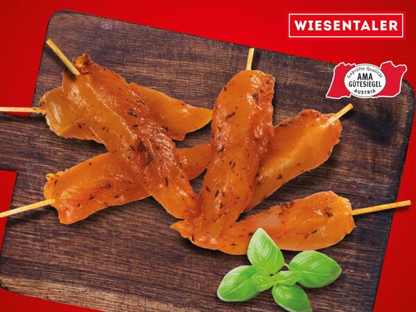 Frische Maishendl Innenfiletspieße gewürzt