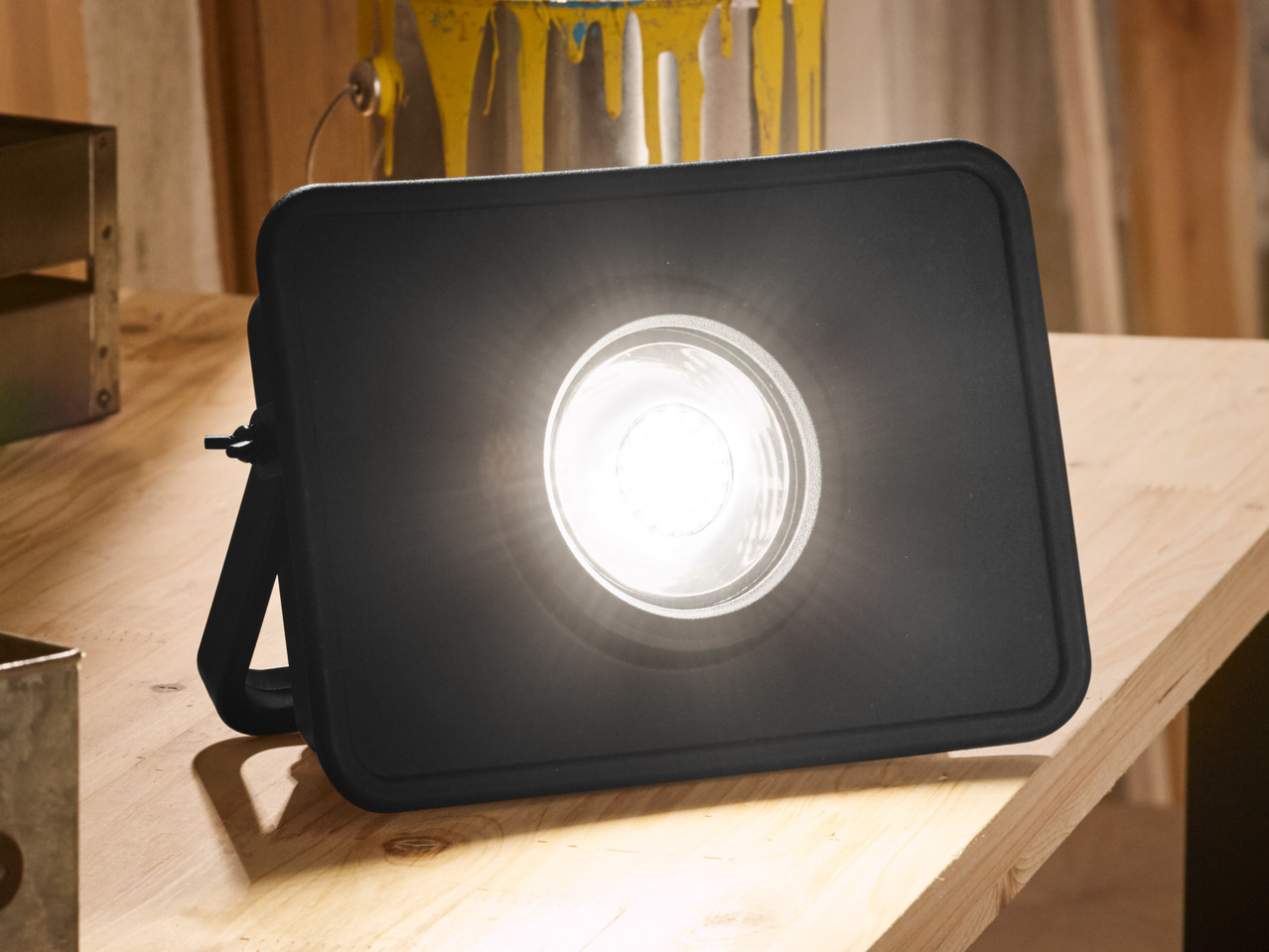 LIVARNO LUX(R) LED-Werkstattstrahler
