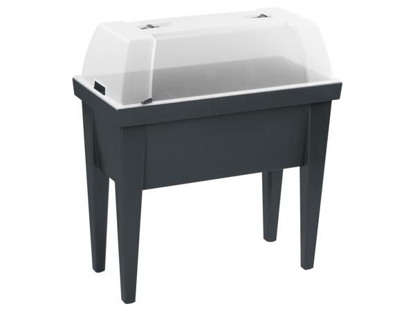 Raised Planter with Cover