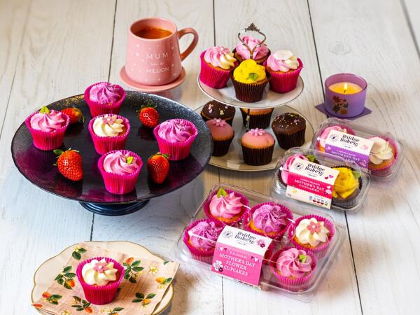 Mother's Day Cupcakes/​Queencakes 6pk
