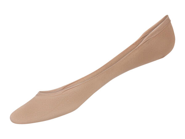 Ladies' Footsies