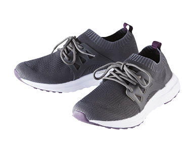Women's Sports Shoes