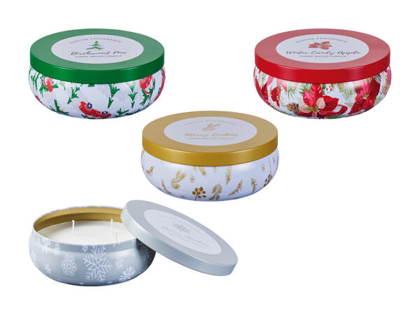 Bougie parfumée dans une boîte en métal