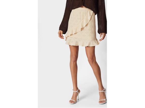 Ladies' wrap skirt