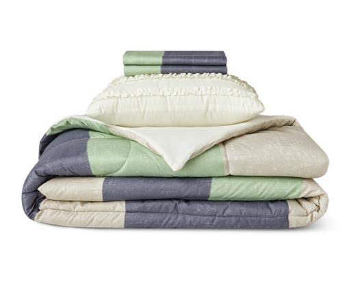Huntington Home 
 4-Piece Reversible Bedding Set
