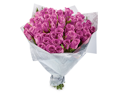 Blossom Lane 50 Stem Pink Roses