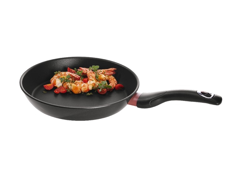 Titanium pan