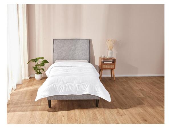 LIVARNO home Prošívaná přikrývka ECO Cyclafill, 140 x 200 cm