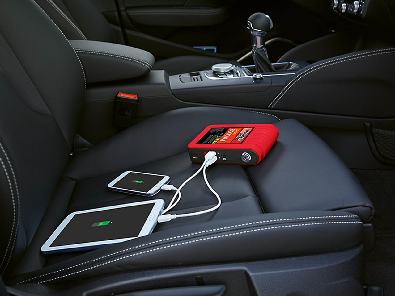 ULTIMATE SPEED 2-in-1 Powerbank with Jump-Start Function