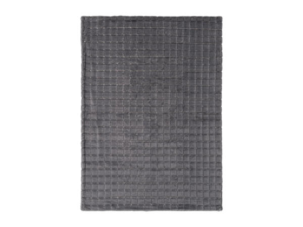 Faux Fur Throw