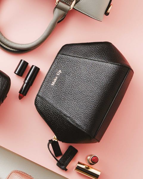 Avenue Hexagon Leather Make Up Bag