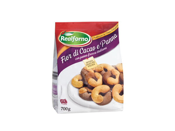 Cream ad Cocoa Shortbread biscuits