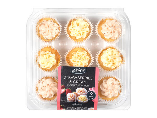 Deluxe Strawberry & Cream Mini Cupcakes