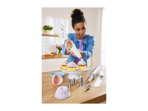 Ernesto Baking- Accessories