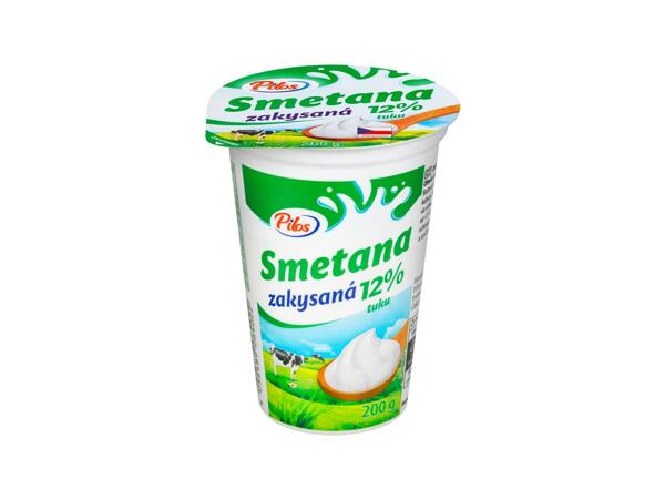 ZAKYSANÁ SMETANA