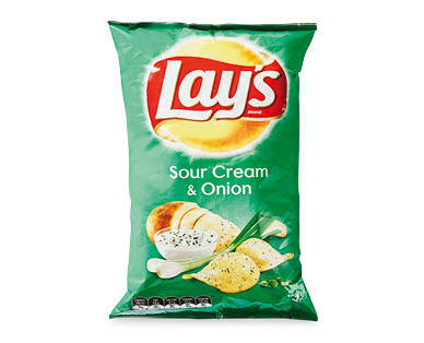 Lay's Texan BBQ Ribs, Original or Sour Cream & Onion Chips 175g