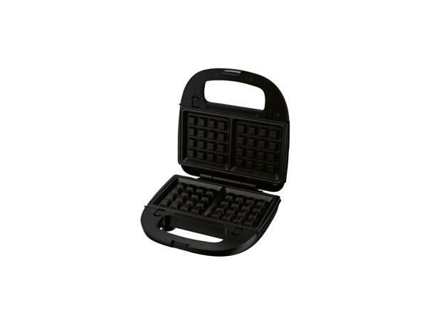 SENDVIČOVAČ 750 W