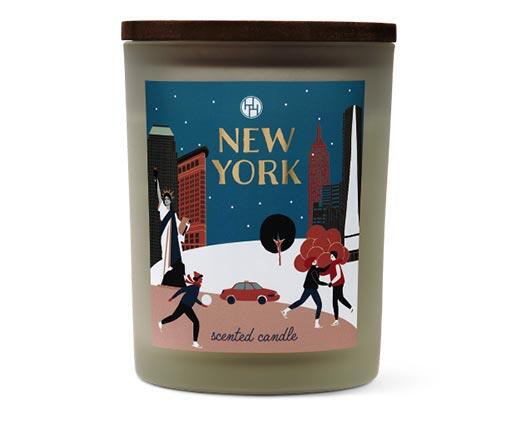 Huntington Home 
 Winter Cities Candle