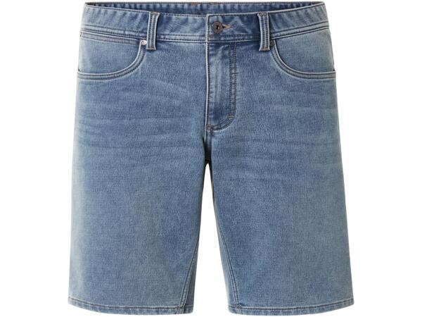 Men's cargo shorts or shorts jeans