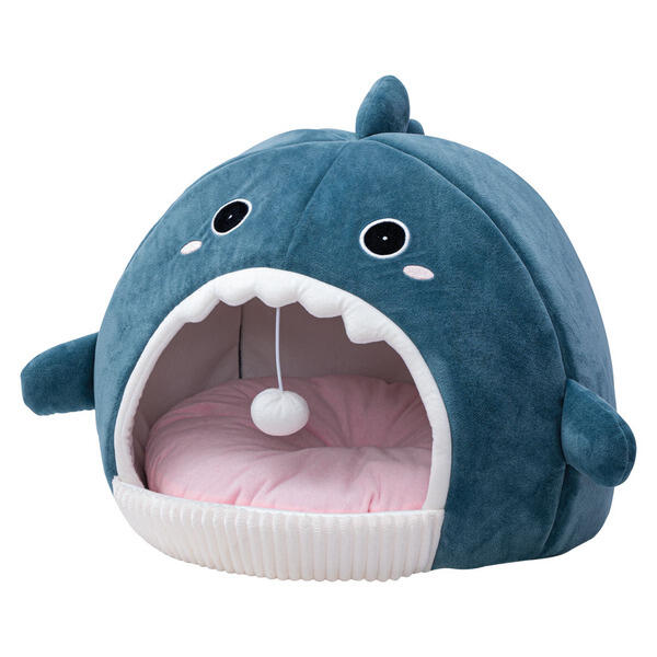 Heart to Tail Fish Novelty Pet Bed