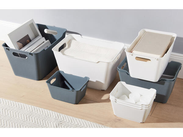 Stacking Boxes