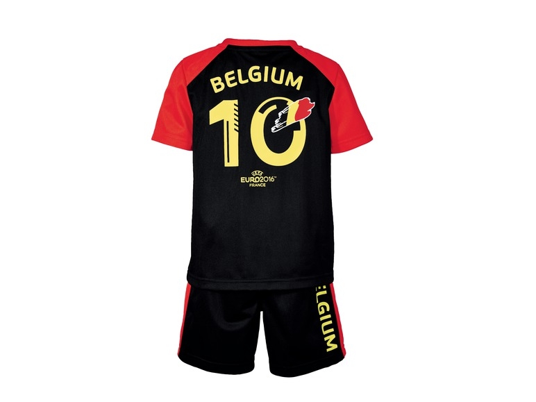 Voetbaltenue voor jongens