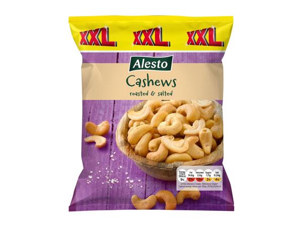 XXL Roasted & Salted Cashews