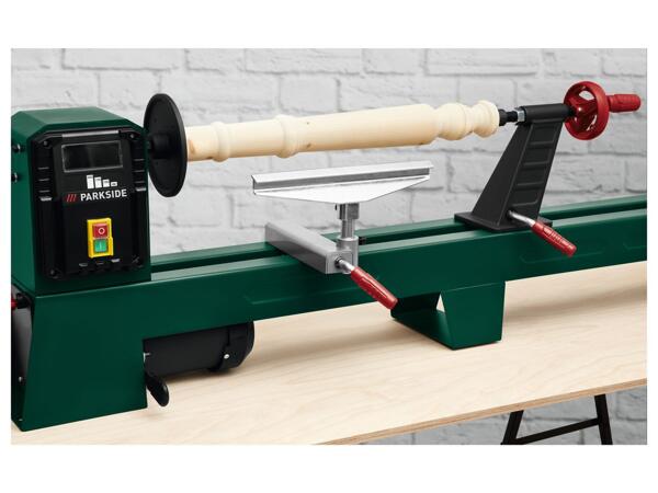 Wood lathe