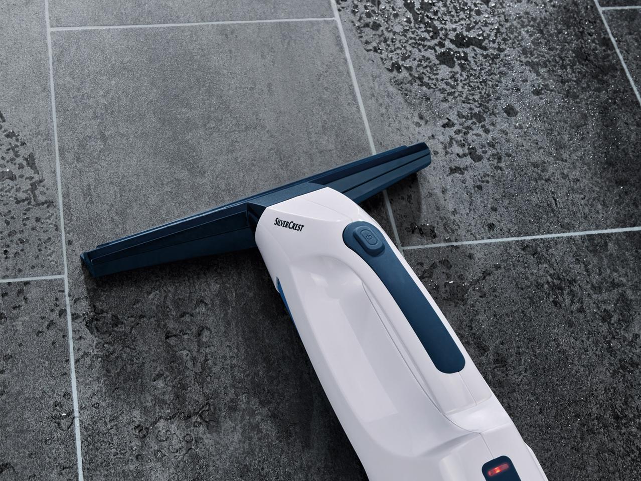 Silvercrest Cordless Window Vacuum Cleaner1