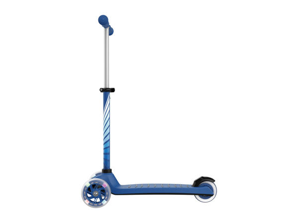 Playtive Tri-Scooter With LED Wheels