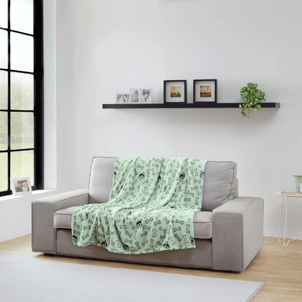 HOME CREATION LIVING(R) 				Coralfleeceplaid