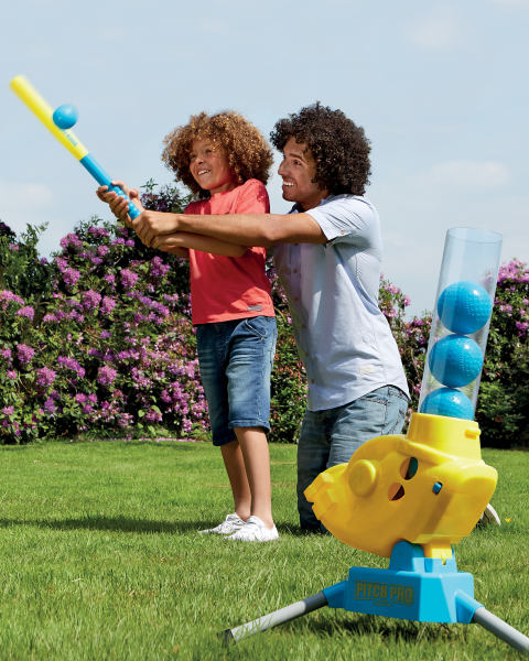 Outdoor Ball Pitcher