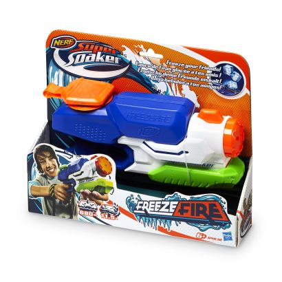 Pistolet à eau Super Soaker