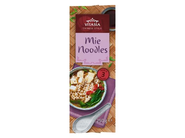Mie noodles