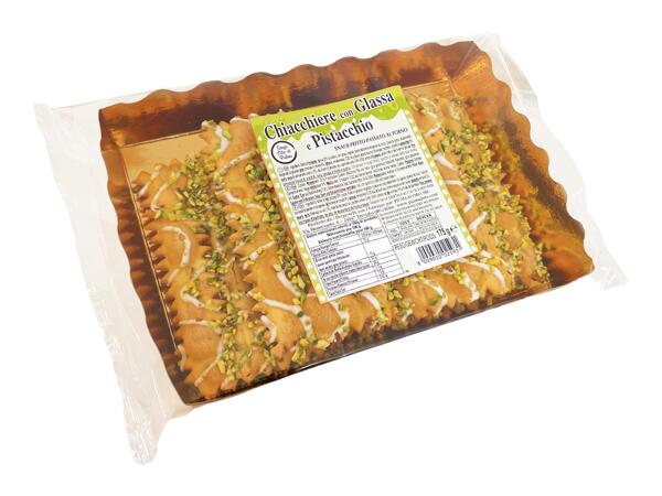 Chiacchiere with Pistachio