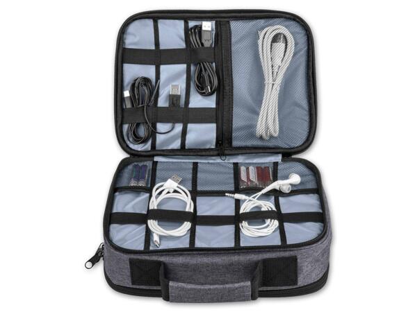 Reise Tasche